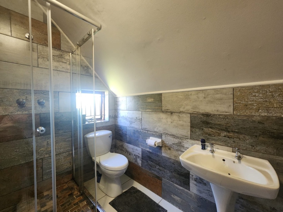 3 Bedroom Property for Sale in Denneoord Western Cape
